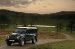 Land Rover Defender 2006 года
